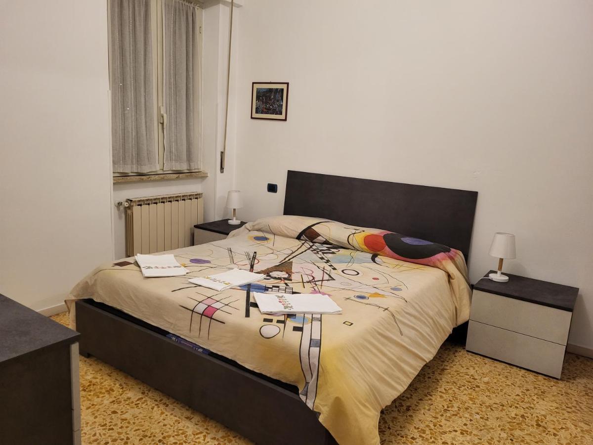 Soggiorna Con Claudia Apartamento Roma Exterior foto